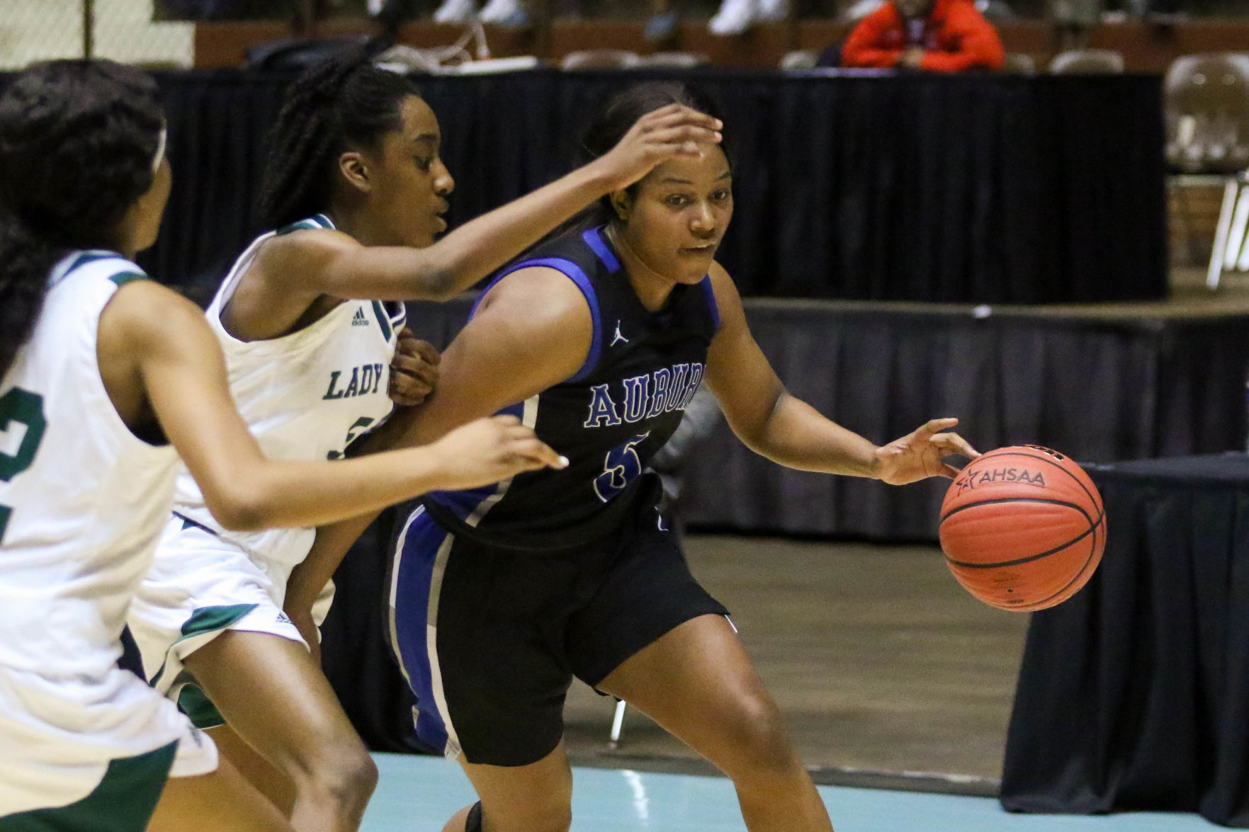 Auburn High vs. Jeff Davis girls Class 7A Regional Semifinals